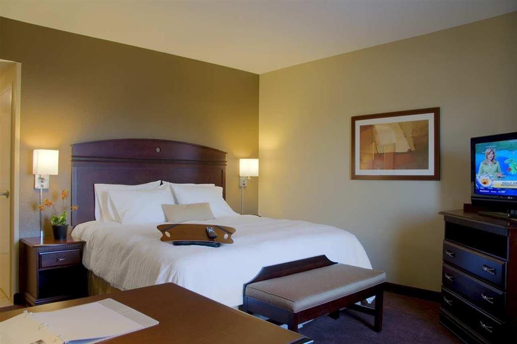 Hampton Inn & Suites Madison - West Quarto foto