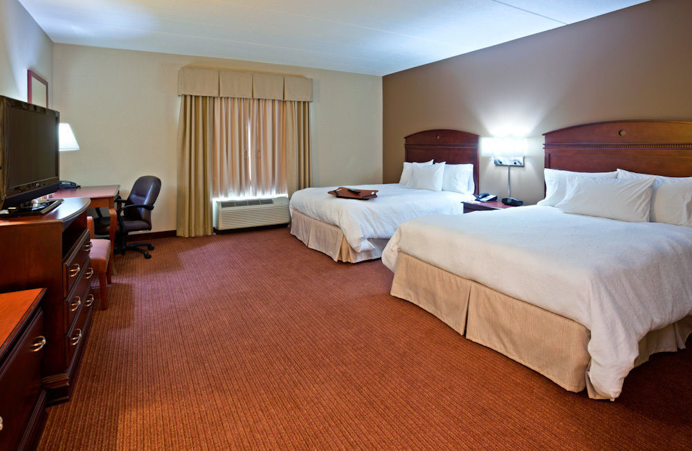 Hampton Inn & Suites Madison - West Quarto foto