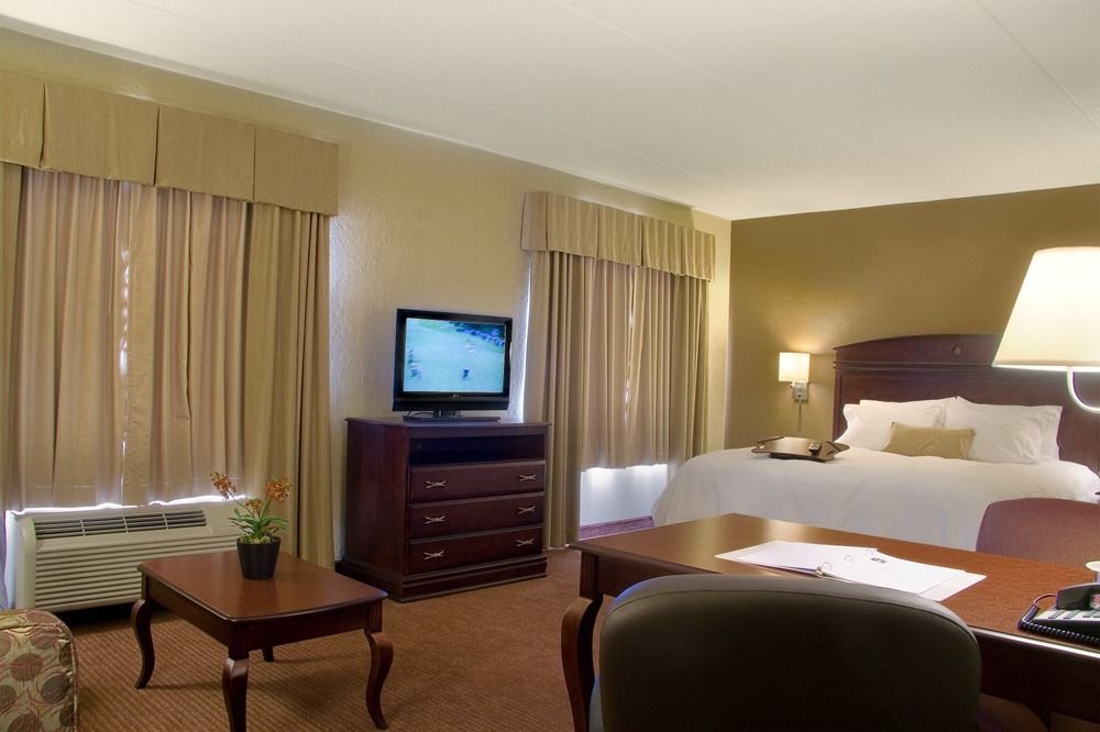 Hampton Inn & Suites Madison - West Quarto foto